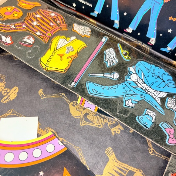 Michael Jackson Colorforms Dress-Up Set - Picture 8 of 9